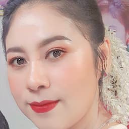 စိမ်းလဲ့လဲ့